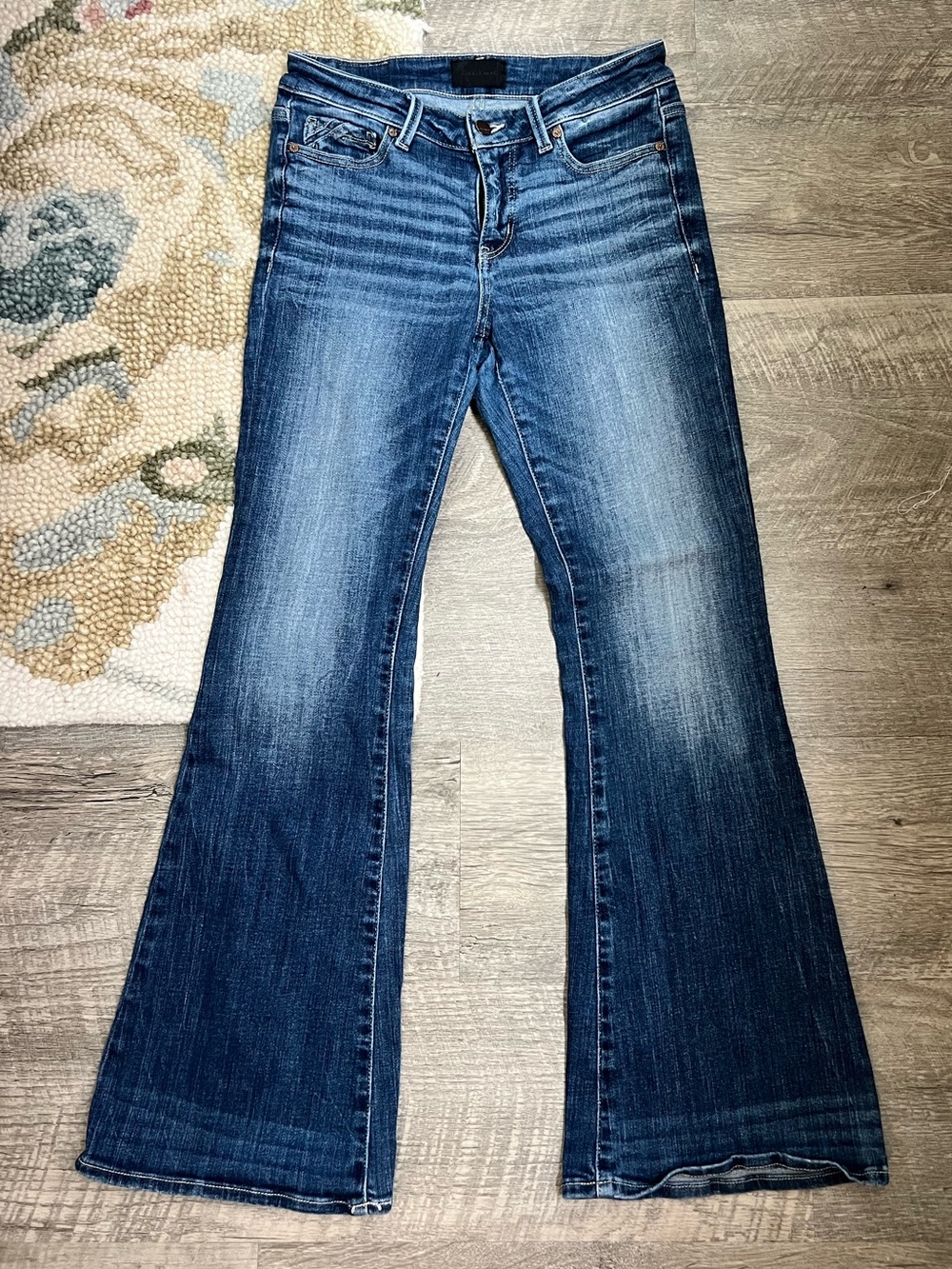 Buckle Black Flare Jeans 27x32